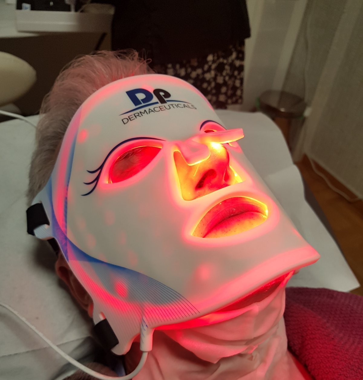 μάσκα φωτοθεραπείας προσώπου DPD LED FACE